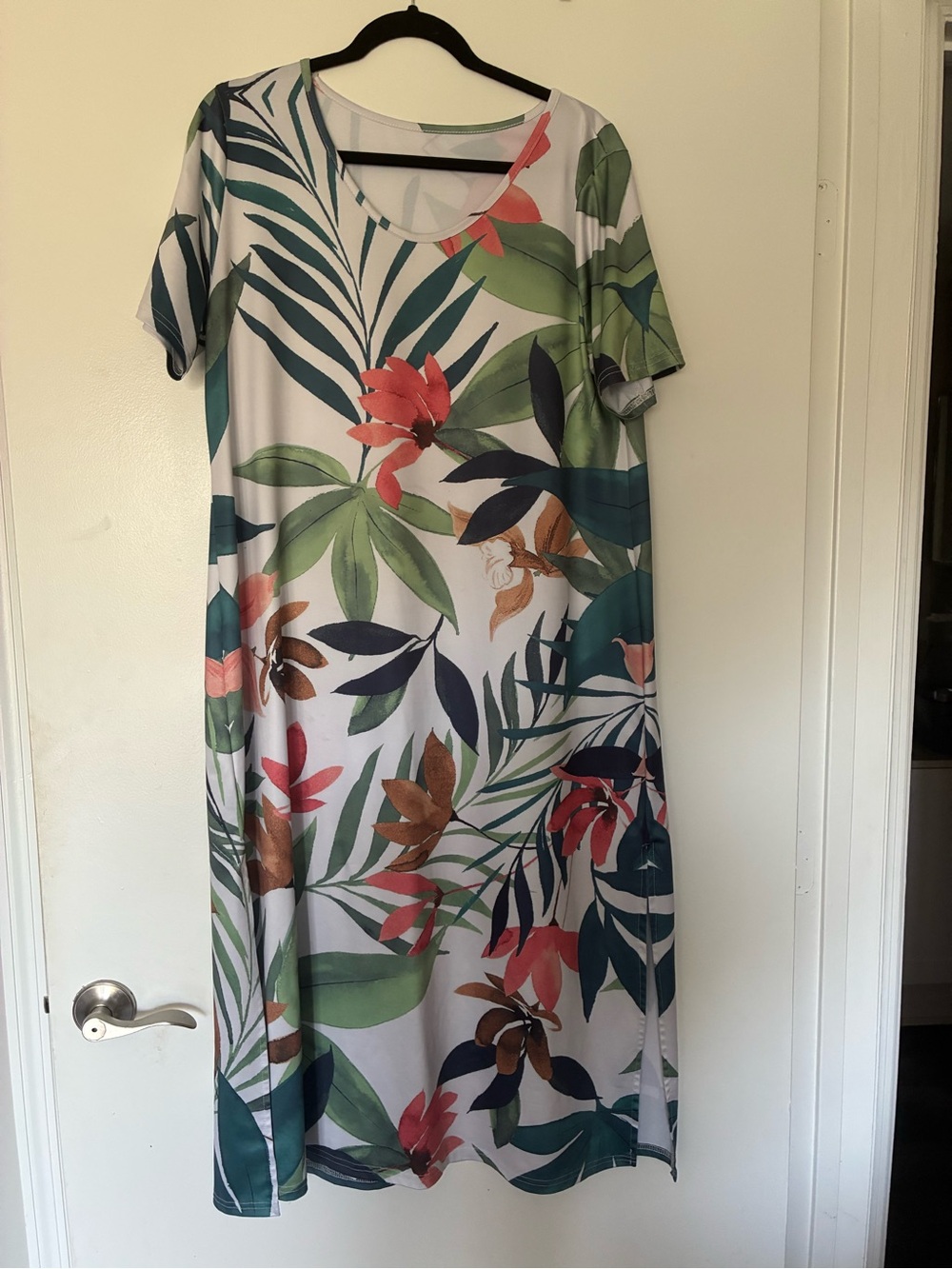 Short-Sleeve Women’s Dress - White/Green